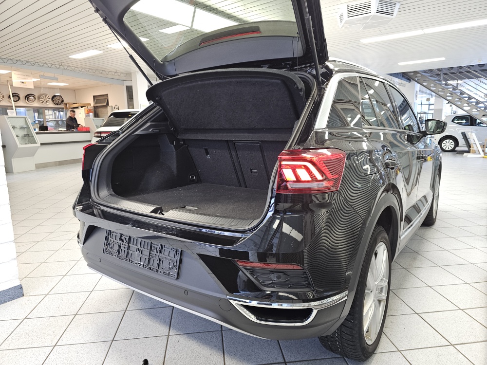 VW T-Roc  bei Hoffmann Automobile in Wolfsburg kaufen und sofort mitnehmen - Bild 2