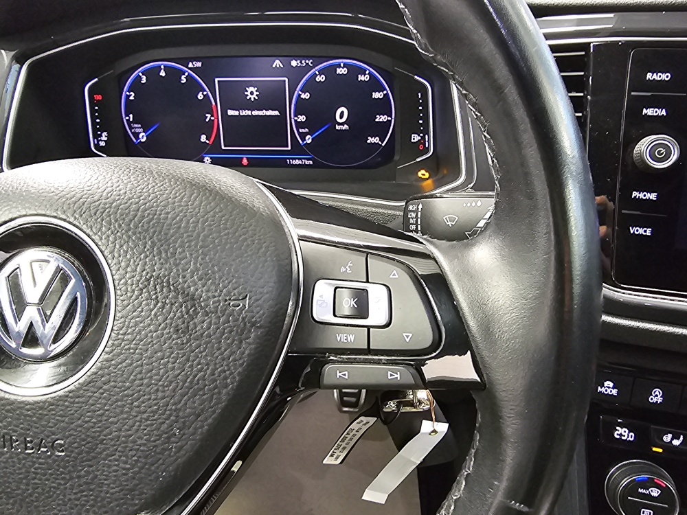 VW T-Roc  bei Hoffmann Automobile in Wolfsburg kaufen und sofort mitnehmen - Bild 23