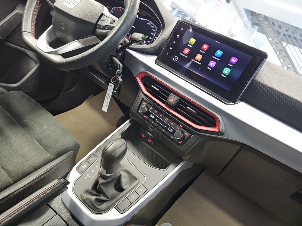 Seat Arona  bei Hoffmann Automobile in Wolfsburg kaufen und sofort mitnehmen - Bild 8