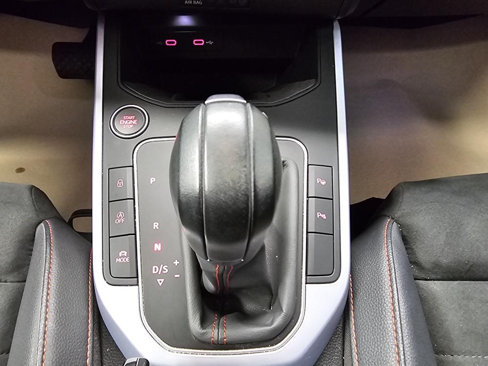 Seat Arona  bei Hoffmann Automobile in Wolfsburg kaufen und sofort mitnehmen - Bild 10