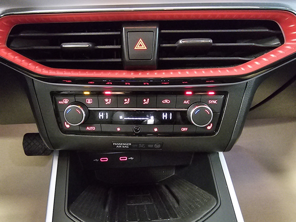 Seat Arona  bei Hoffmann Automobile in Wolfsburg kaufen und sofort mitnehmen - Bild 11