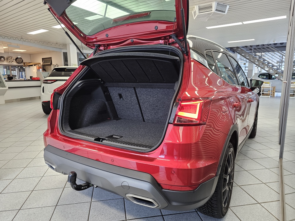 Seat Arona  bei Hoffmann Automobile in Wolfsburg kaufen und sofort mitnehmen - Bild 2