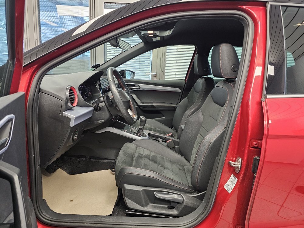 Seat Arona  bei Hoffmann Automobile in Wolfsburg kaufen und sofort mitnehmen - Bild 28