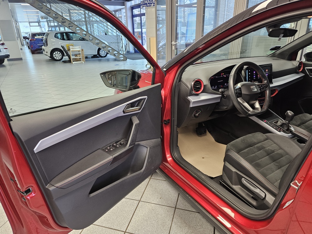 Seat Arona  bei Hoffmann Automobile in Wolfsburg kaufen und sofort mitnehmen - Bild 29