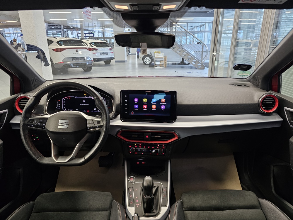 Seat Arona  bei Hoffmann Automobile in Wolfsburg kaufen und sofort mitnehmen - Bild 8