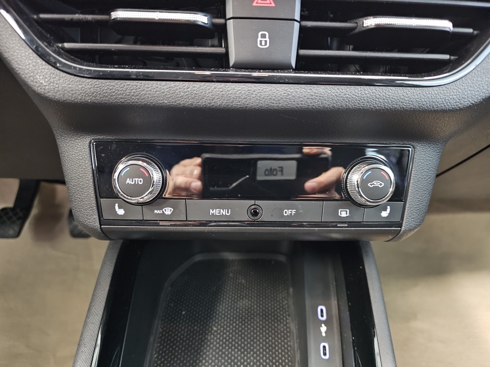 Skoda Scala bei Hoffmann Automobile in Wolfsburg kaufen und sofort mitnehmen - Bild 10