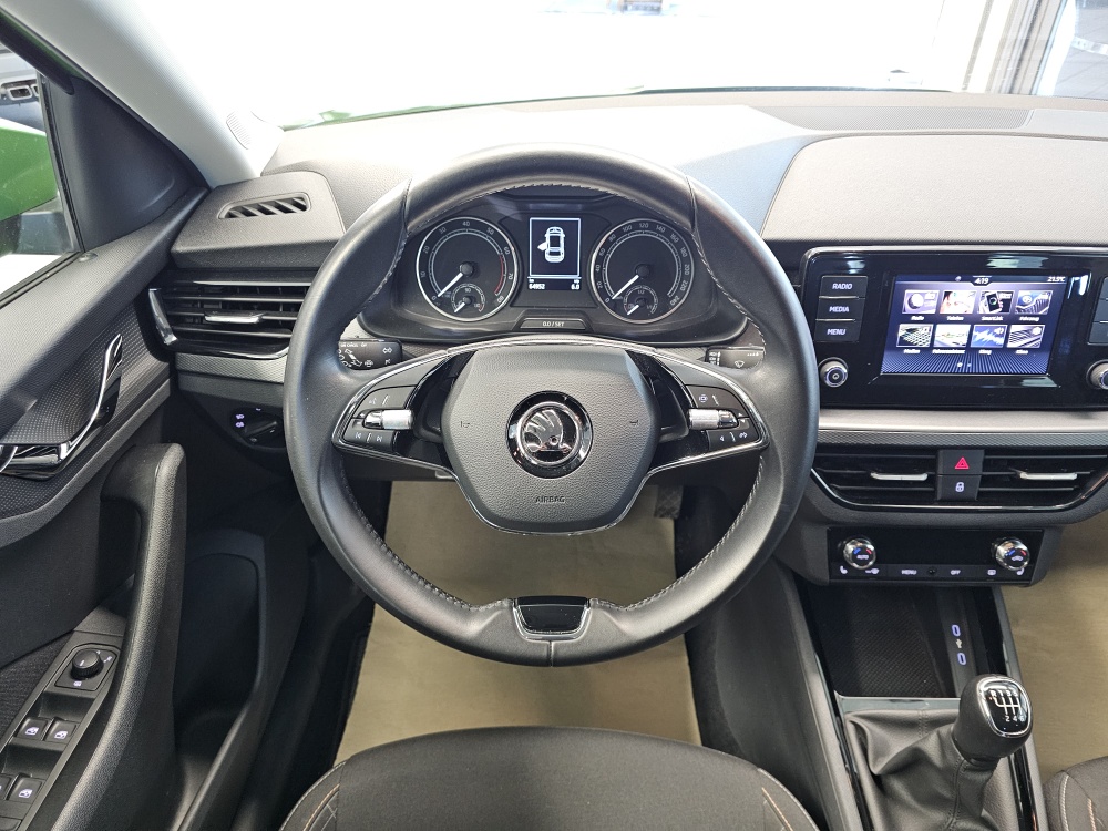 Skoda Scala bei Hoffmann Automobile in Wolfsburg kaufen und sofort mitnehmen - Bild 21