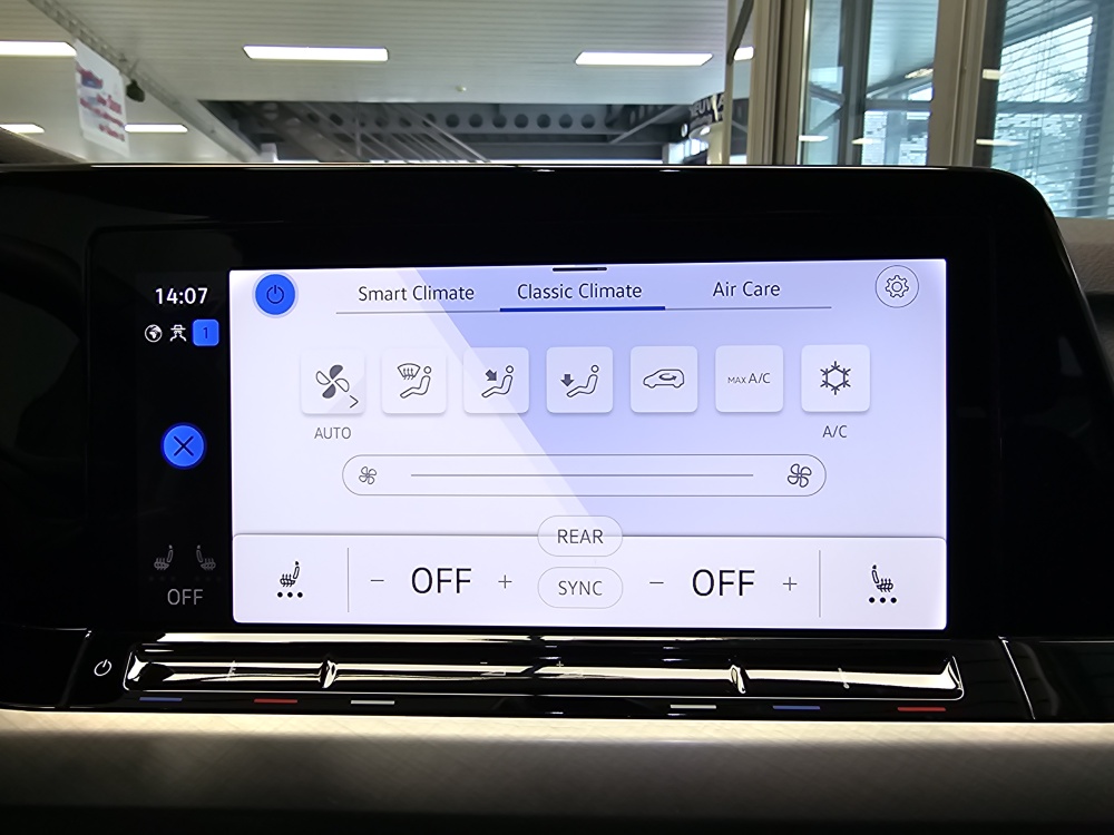 VW Golf Variant  bei Hoffmann Automobile in Wolfsburg kaufen und sofort mitnehmen - Bild 18