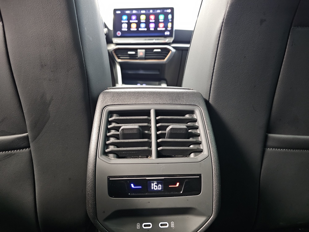 Cupra Formentor bei Hoffmann Automobile in Wolfsburg kaufen und sofort mitnehmen - Bild 5