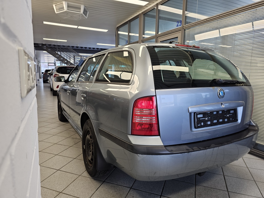 Skoda Octavia Combi  bei Hoffmann Automobile in Wolfsburg kaufen und sofort mitnehmen - Bild 5