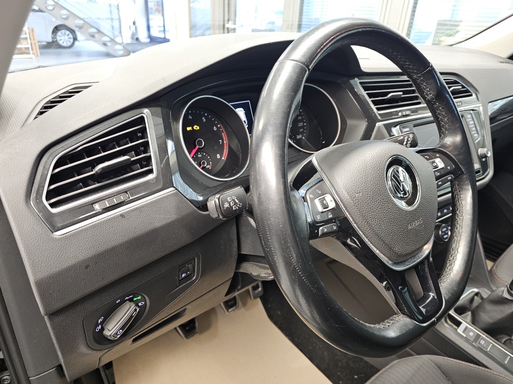 VW Tiguan  bei Hoffmann Automobile in Wolfsburg kaufen und sofort mitnehmen - Bild 21