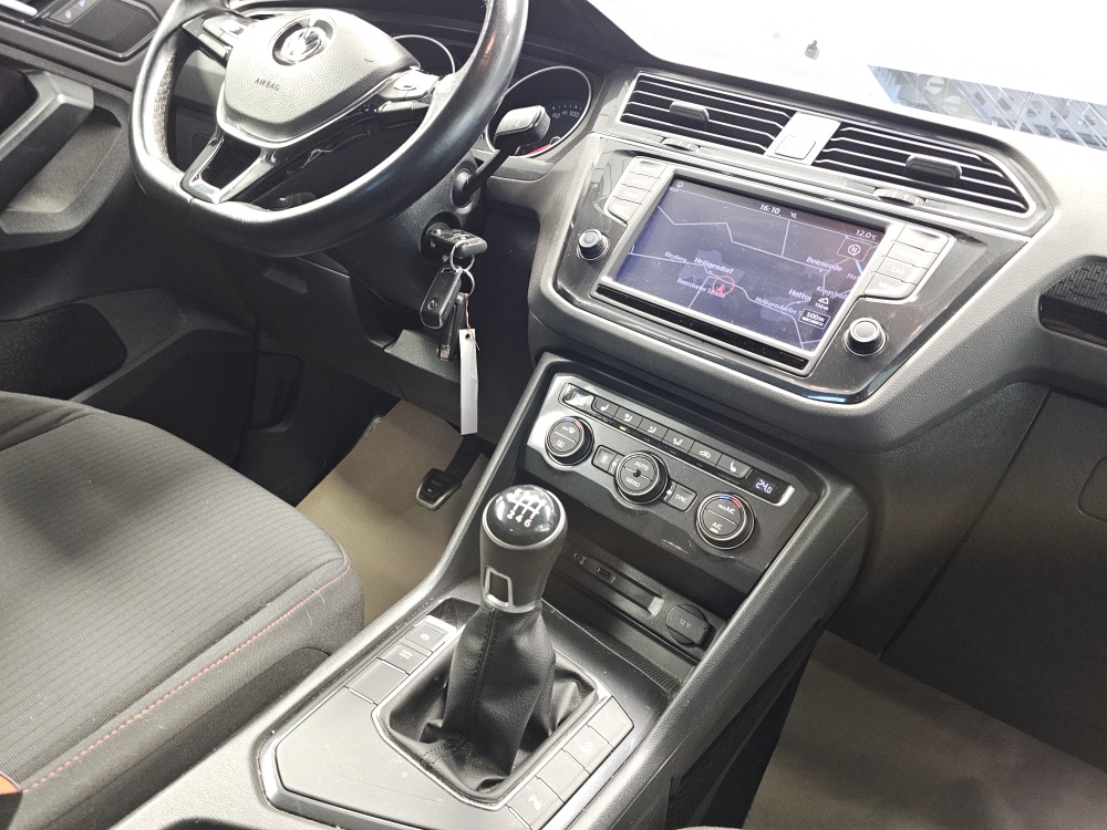 VW Tiguan  bei Hoffmann Automobile in Wolfsburg kaufen und sofort mitnehmen - Bild 8