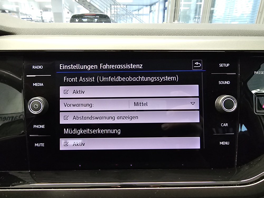 VW Polo  bei Hoffmann Automobile in Wolfsburg kaufen und sofort mitnehmen - Bild 11