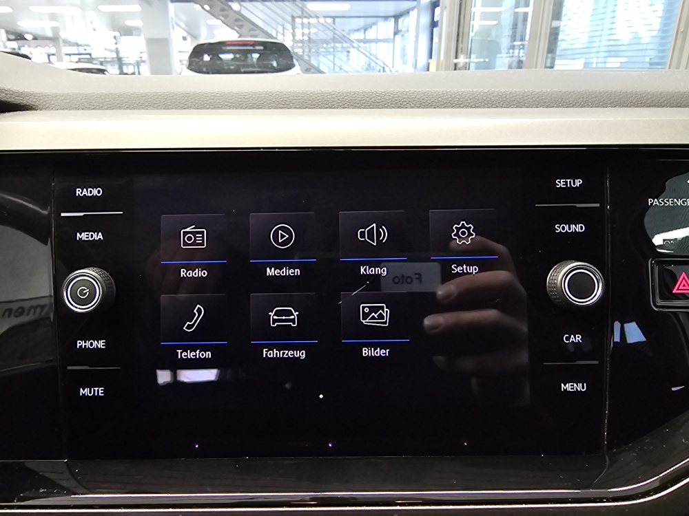 VW Polo  bei Hoffmann Automobile in Wolfsburg kaufen und sofort mitnehmen - Bild 8