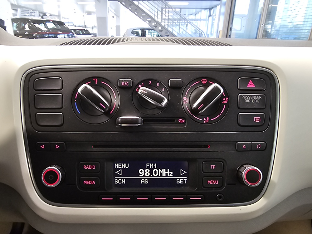 Seat Mii  bei Hoffmann Automobile in Wolfsburg kaufen und sofort mitnehmen - Bild 9