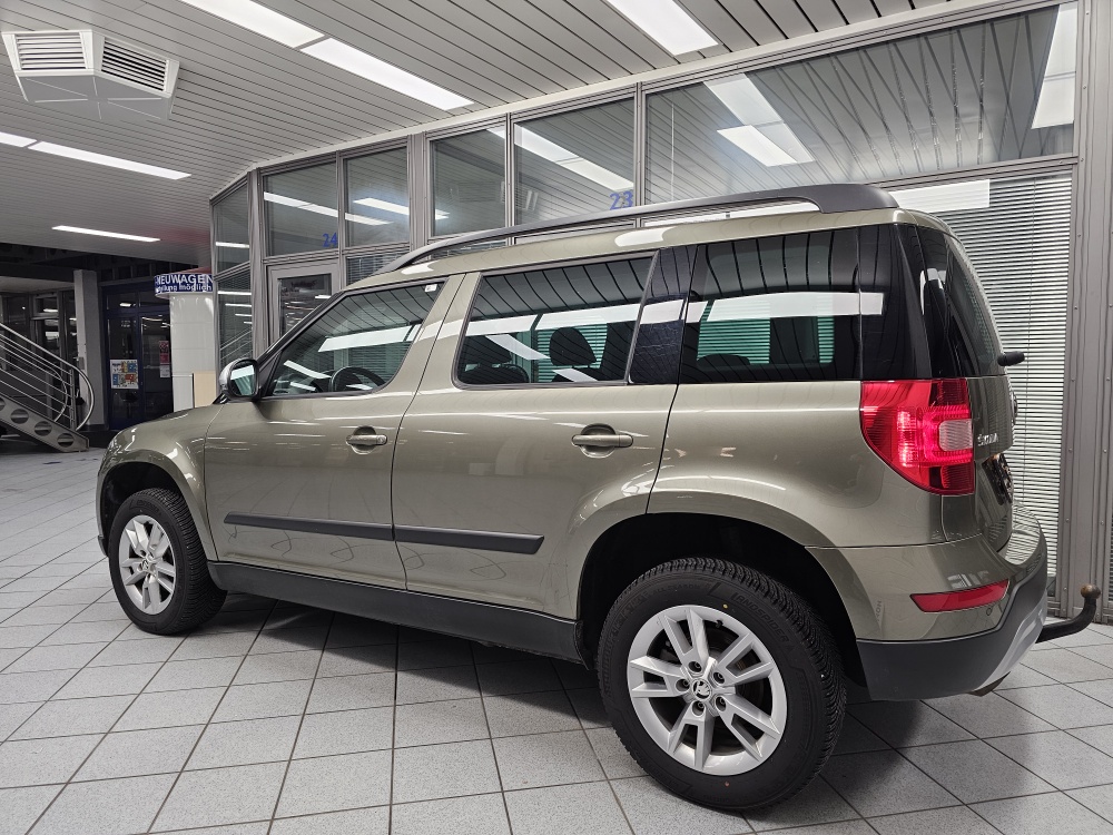 Skoda Yeti  bei Hoffmann Automobile in Wolfsburg kaufen und sofort mitnehmen - Bild 15
