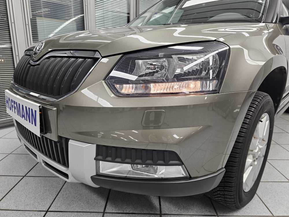 Skoda Yeti  bei Hoffmann Automobile in Wolfsburg kaufen und sofort mitnehmen - Bild 16