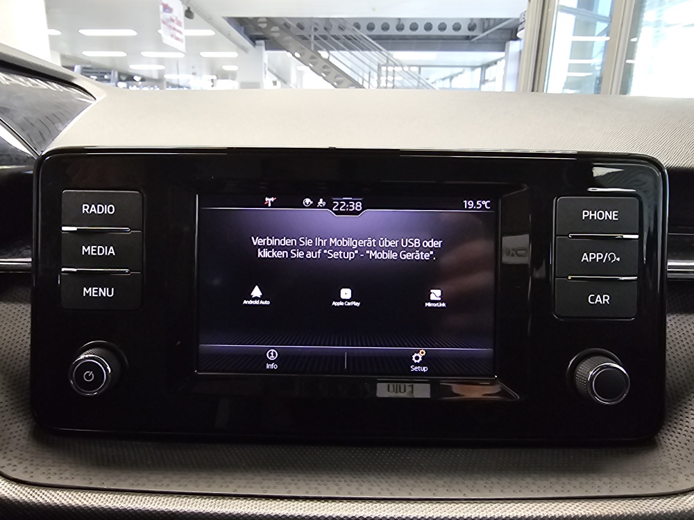 Skoda Fabia  bei Hoffmann Automobile in Wolfsburg kaufen und sofort mitnehmen - Bild 11