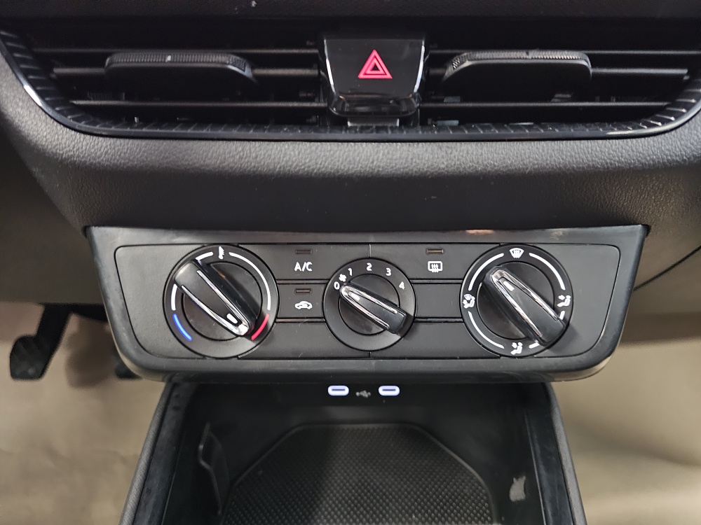 Skoda Fabia  bei Hoffmann Automobile in Wolfsburg kaufen und sofort mitnehmen - Bild 7