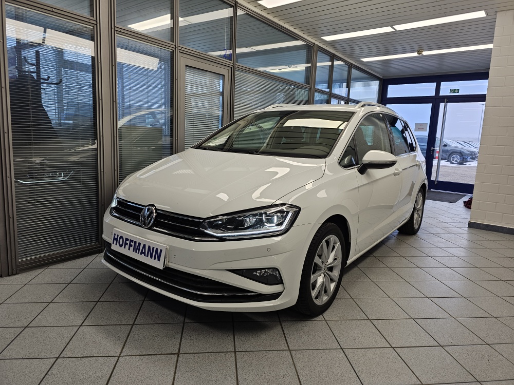 VW Golf Sportsvan Highline für nur 17.900,- € bei Hoffmann Automobile in Wolfsburg kaufen und sofort mitnehmen