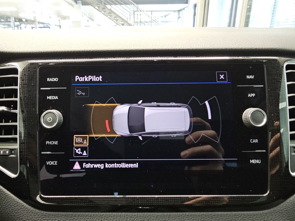 VW Golf Sportsvan  bei Hoffmann Automobile in Wolfsburg kaufen und sofort mitnehmen - Bild 21