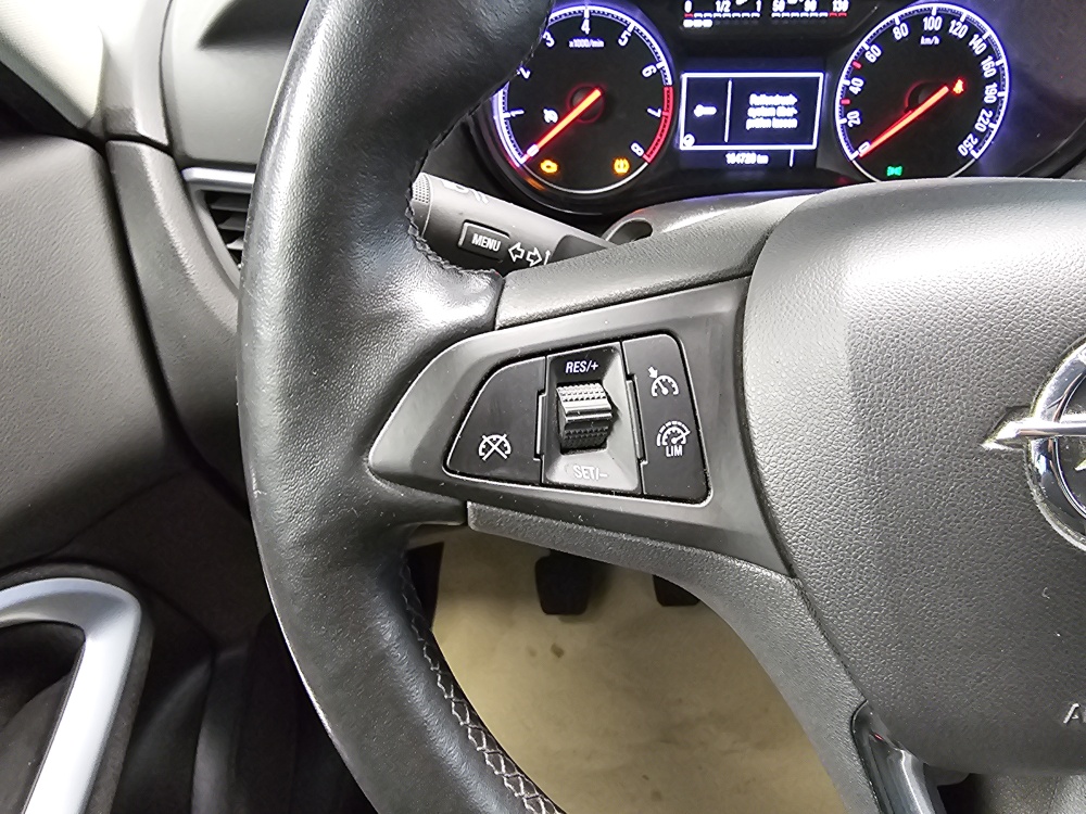 Opel Zafira Tourer  bei Hoffmann Automobile in Wolfsburg kaufen und sofort mitnehmen - Bild 16