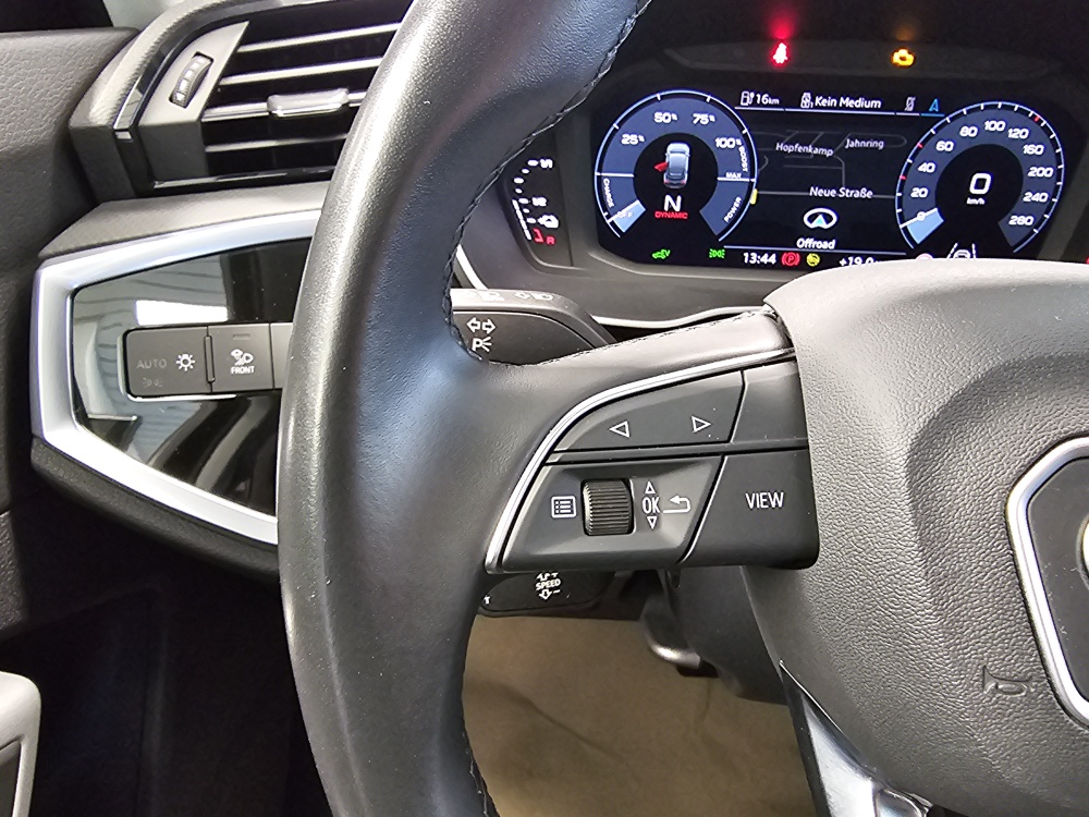 Audi Q3 bei Hoffmann Automobile in Wolfsburg kaufen und sofort mitnehmen - Bild 22