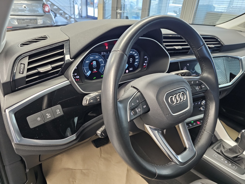 Audi Q3 bei Hoffmann Automobile in Wolfsburg kaufen und sofort mitnehmen - Bild 25