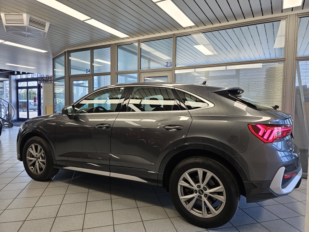 Audi Q3 bei Hoffmann Automobile in Wolfsburg kaufen und sofort mitnehmen - Bild 29