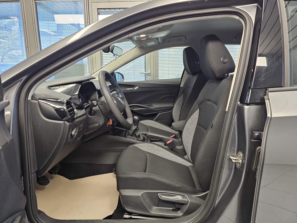 Skoda Fabia  bei Hoffmann Automobile in Wolfsburg kaufen und sofort mitnehmen - Bild 21