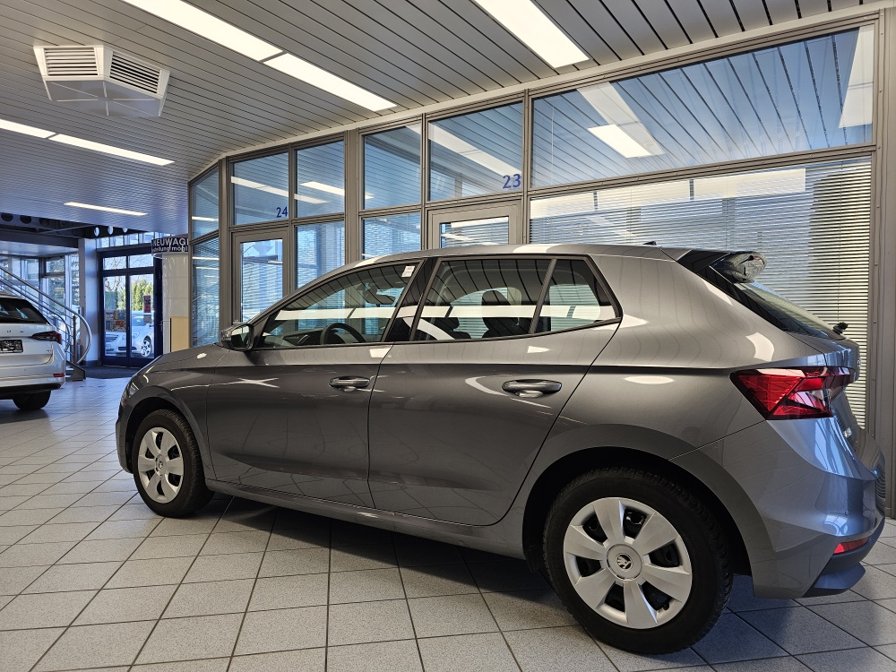 Skoda Fabia  bei Hoffmann Automobile in Wolfsburg kaufen und sofort mitnehmen - Bild 23