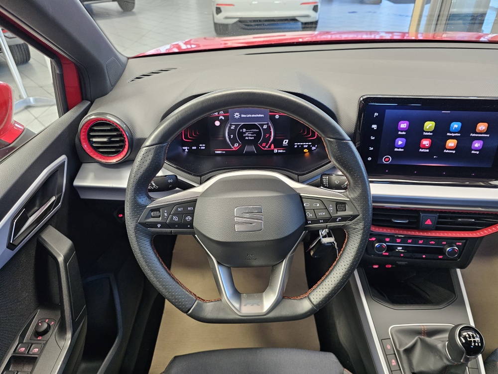 Seat Arona  bei Hoffmann Automobile in Wolfsburg kaufen und sofort mitnehmen - Bild 20