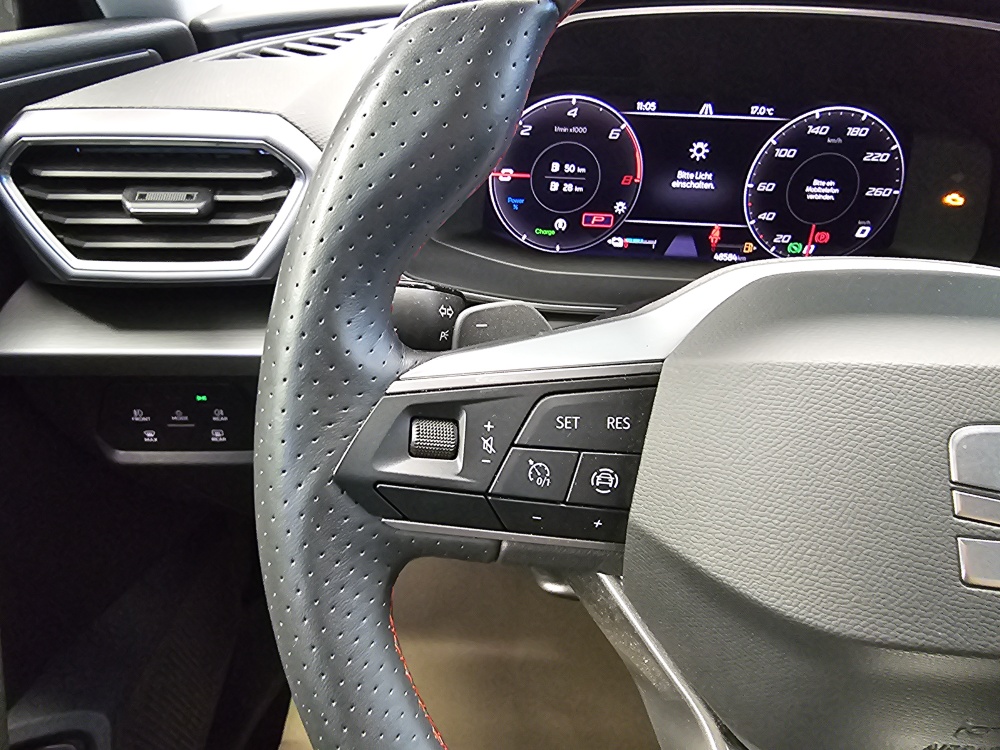 Seat Leon bei Hoffmann Automobile in Wolfsburg kaufen und sofort mitnehmen - Bild 21