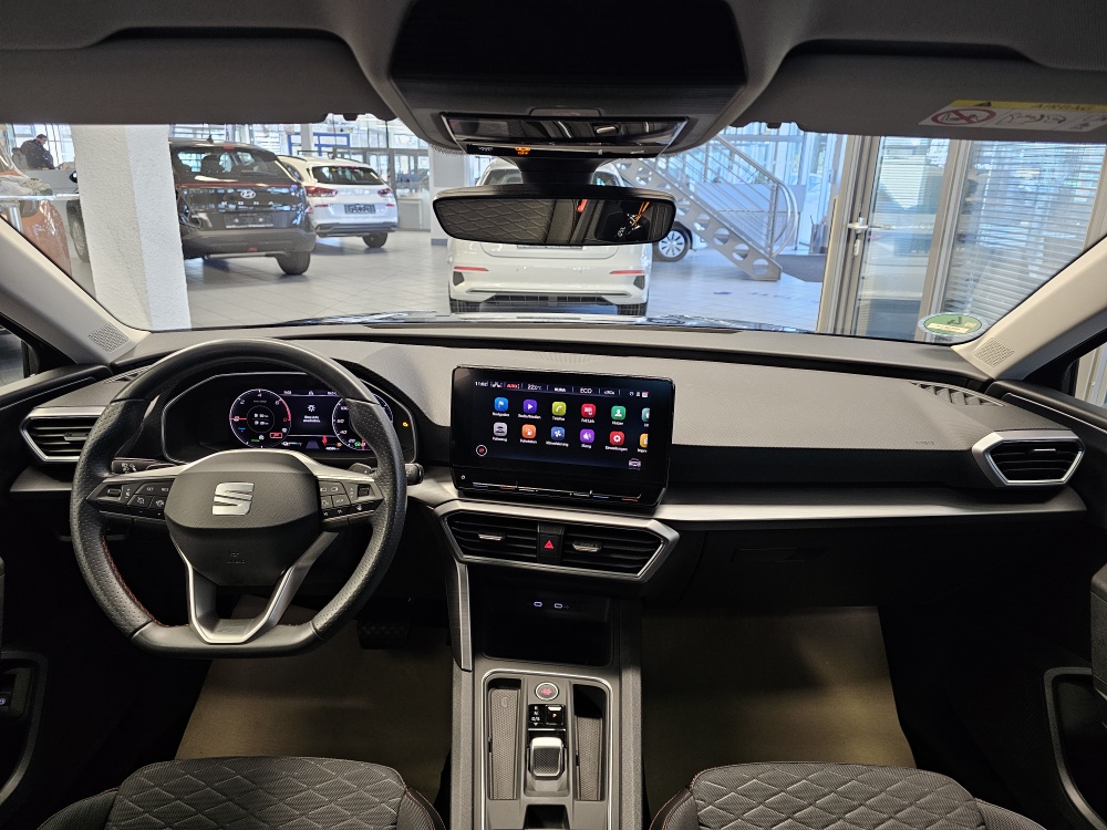 Seat Leon bei Hoffmann Automobile in Wolfsburg kaufen und sofort mitnehmen - Bild 7