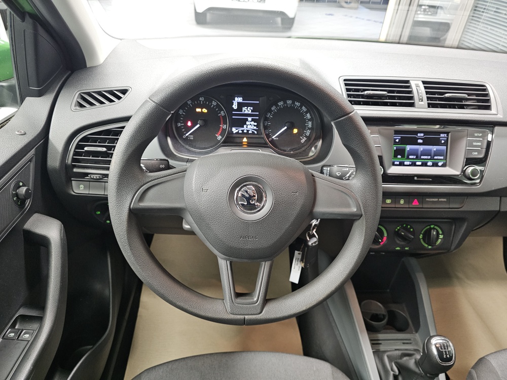 Skoda Fabia  bei Hoffmann Automobile in Wolfsburg kaufen und sofort mitnehmen - Bild 14