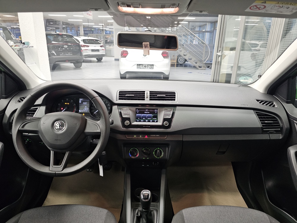 Skoda Fabia  bei Hoffmann Automobile in Wolfsburg kaufen und sofort mitnehmen - Bild 7