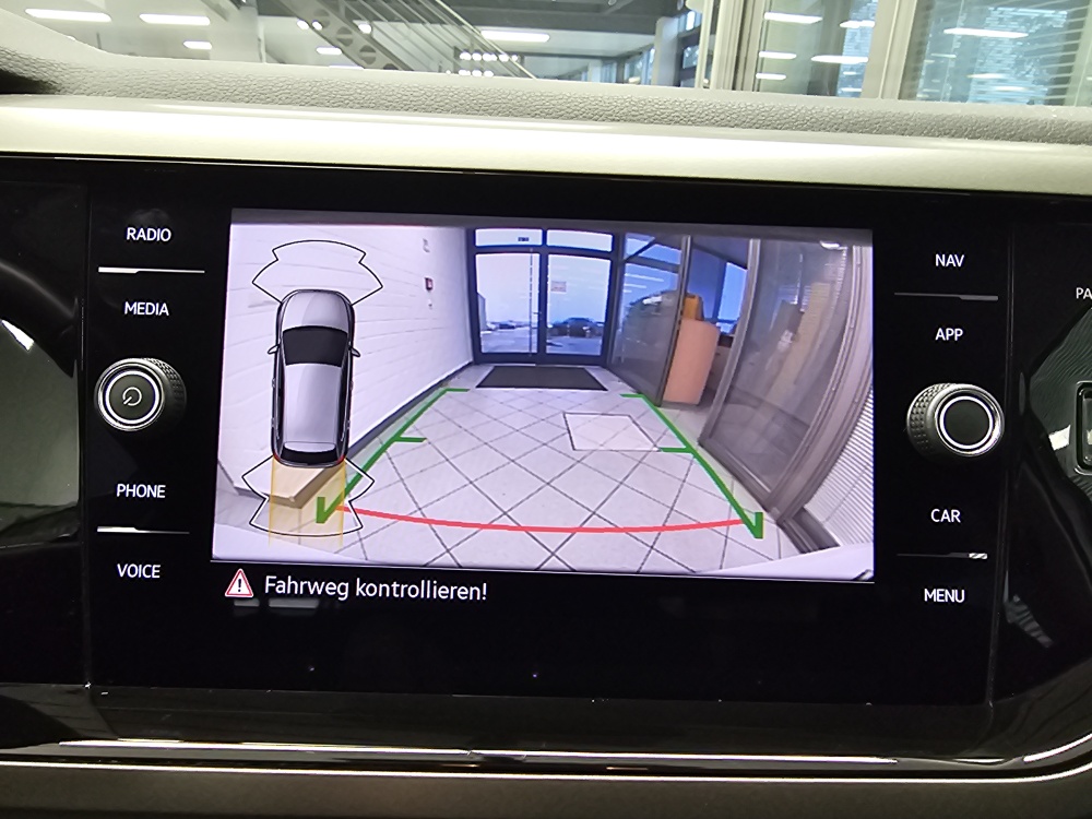 VW Polo  bei Hoffmann Automobile in Wolfsburg kaufen und sofort mitnehmen - Bild 15