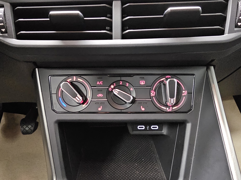 VW Polo  bei Hoffmann Automobile in Wolfsburg kaufen und sofort mitnehmen - Bild 8