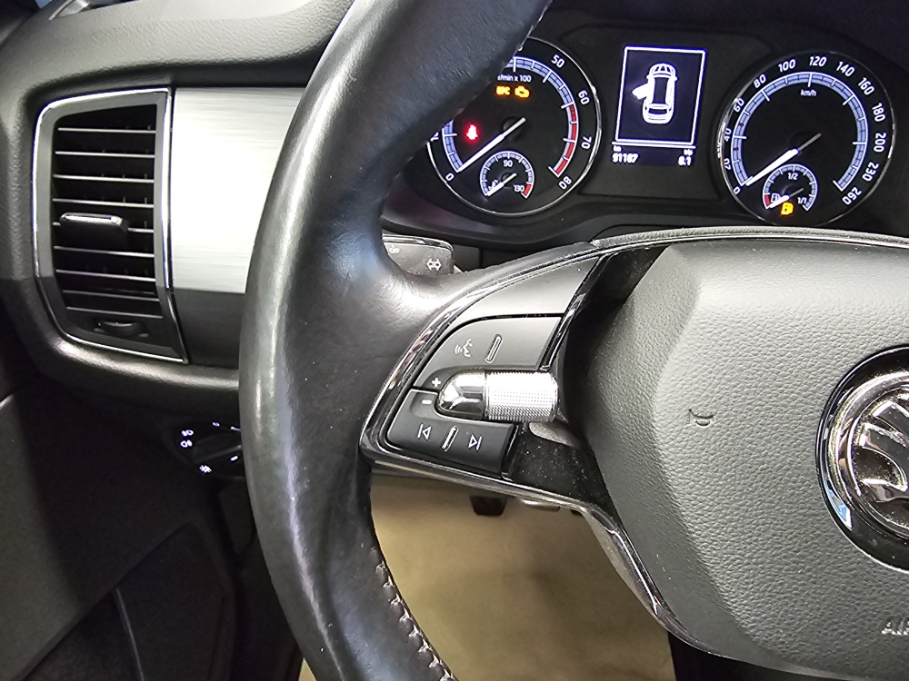 Skoda Kodiaq bei Hoffmann Automobile in Wolfsburg kaufen und sofort mitnehmen - Bild 19