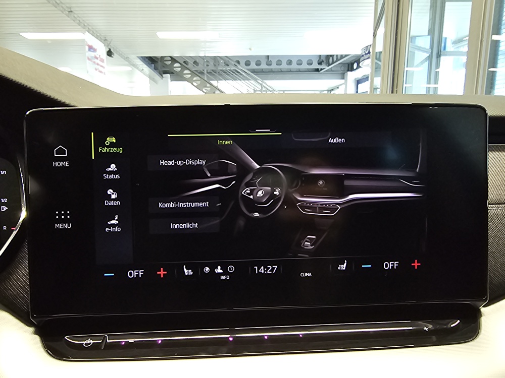 Skoda Octavia Combi  bei Hoffmann Automobile in Wolfsburg kaufen und sofort mitnehmen - Bild 14