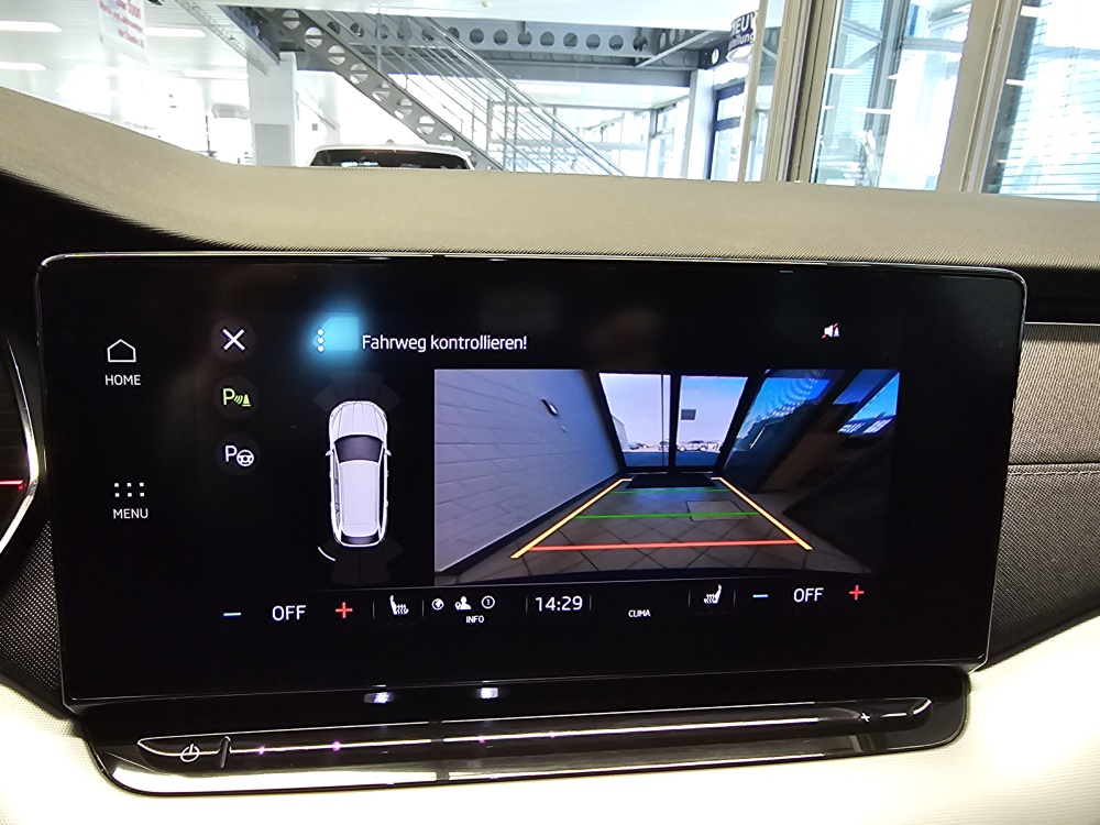 Skoda Octavia Combi  bei Hoffmann Automobile in Wolfsburg kaufen und sofort mitnehmen - Bild 20