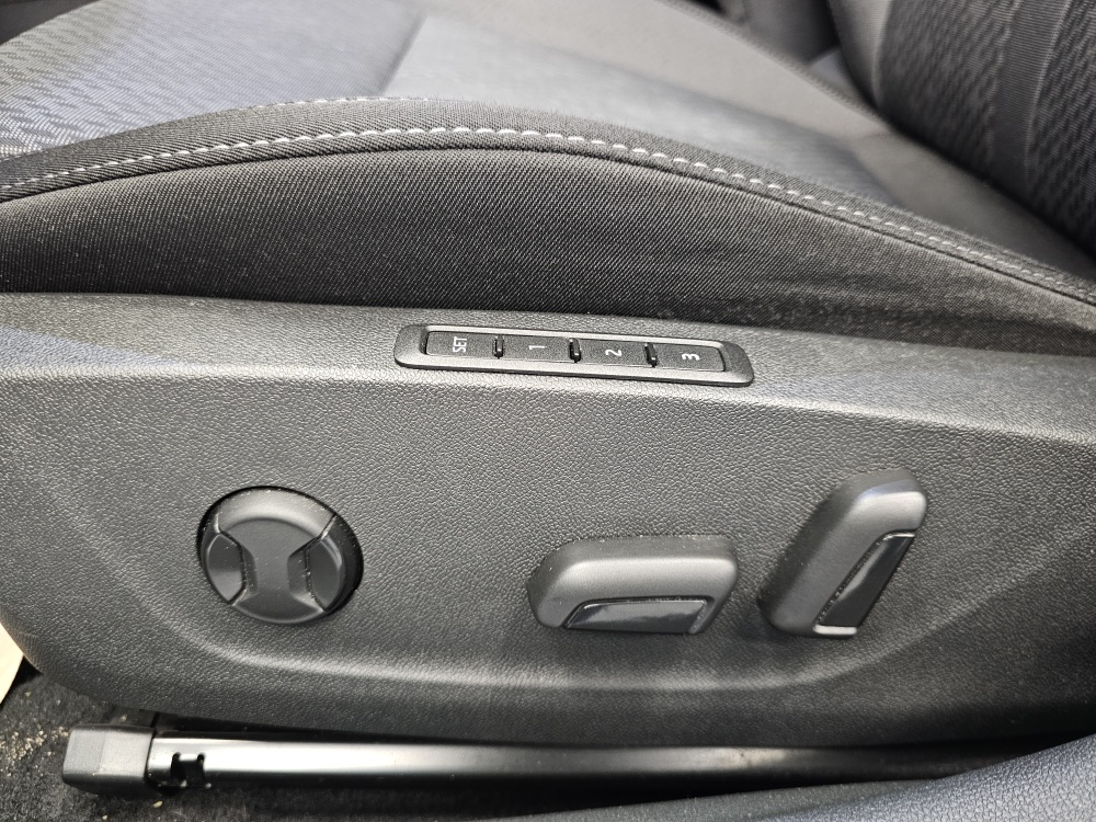 Skoda Octavia Combi  bei Hoffmann Automobile in Wolfsburg kaufen und sofort mitnehmen - Bild 27