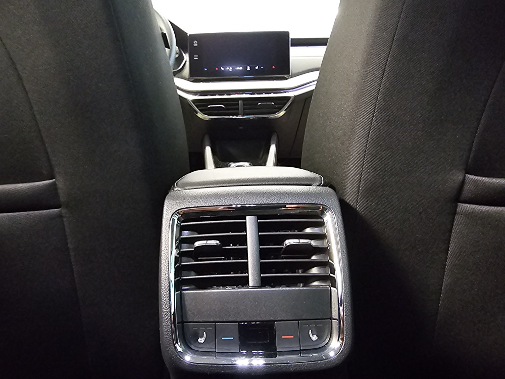 Skoda Octavia Combi  bei Hoffmann Automobile in Wolfsburg kaufen und sofort mitnehmen - Bild 5