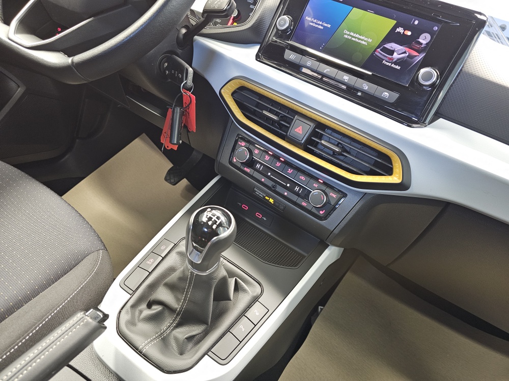 Seat Arona  bei Hoffmann Automobile in Wolfsburg kaufen und sofort mitnehmen - Bild 6