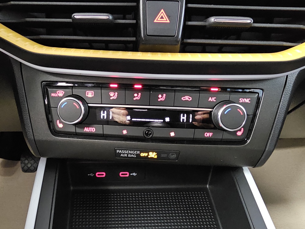 Seat Arona  bei Hoffmann Automobile in Wolfsburg kaufen und sofort mitnehmen - Bild 7