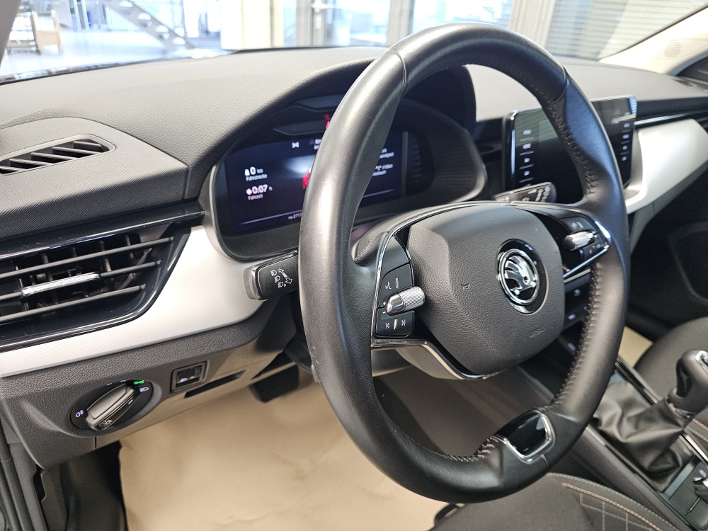 Skoda Kamiq bei Hoffmann Automobile in Wolfsburg kaufen und sofort mitnehmen - Bild 21