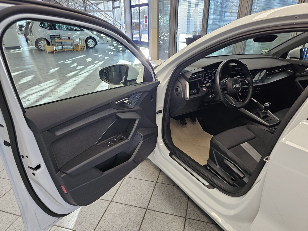 Audi A3 Sportback  bei Hoffmann Automobile in Wolfsburg kaufen und sofort mitnehmen - Bild 26