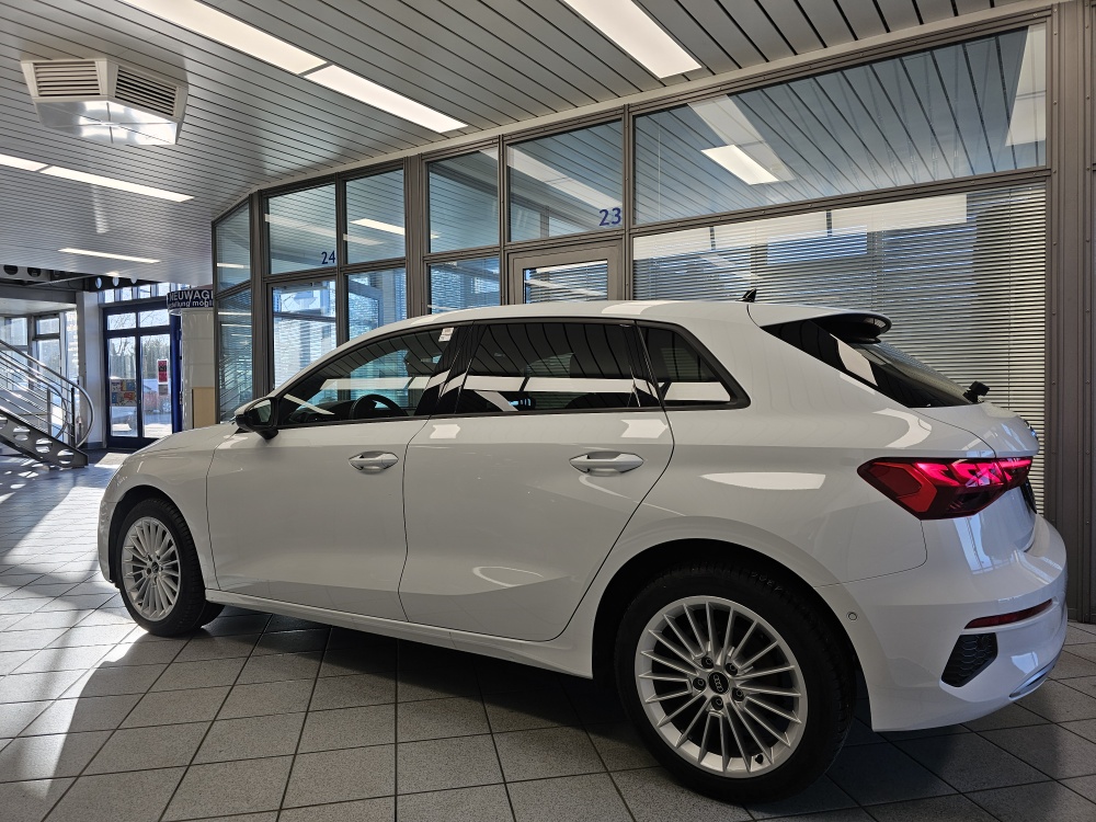 Audi A3 Sportback  bei Hoffmann Automobile in Wolfsburg kaufen und sofort mitnehmen - Bild 27