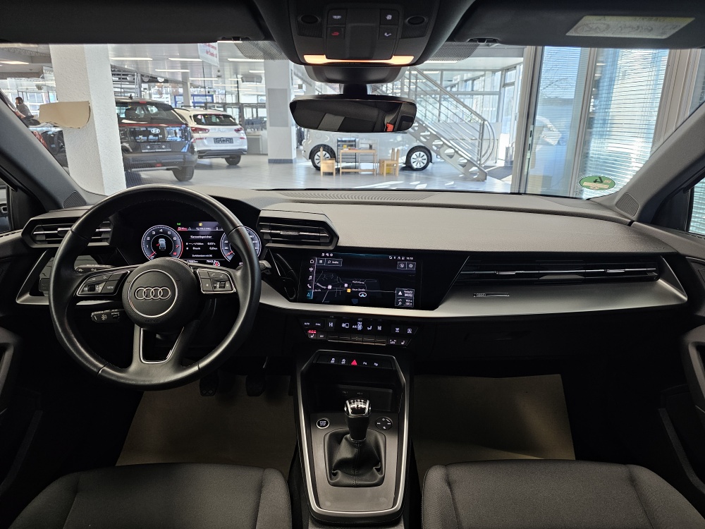 Audi A3 Sportback  bei Hoffmann Automobile in Wolfsburg kaufen und sofort mitnehmen - Bild 8