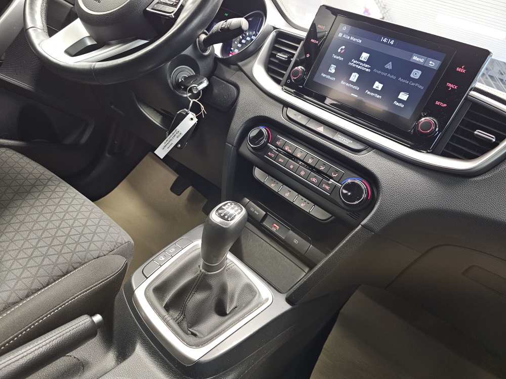 Kia Ceed  bei Hoffmann Automobile in Wolfsburg kaufen und sofort mitnehmen - Bild 6